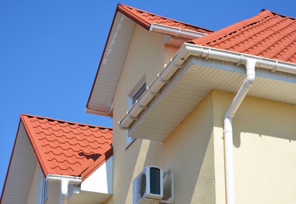 Soffit Cleaning