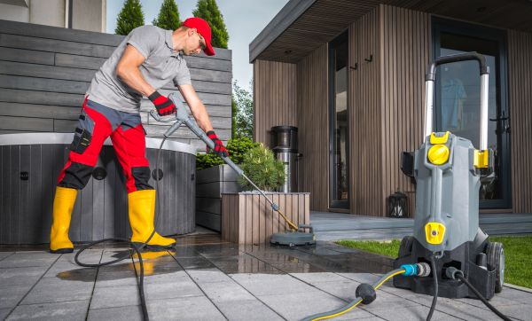 Concrete Patio Washing