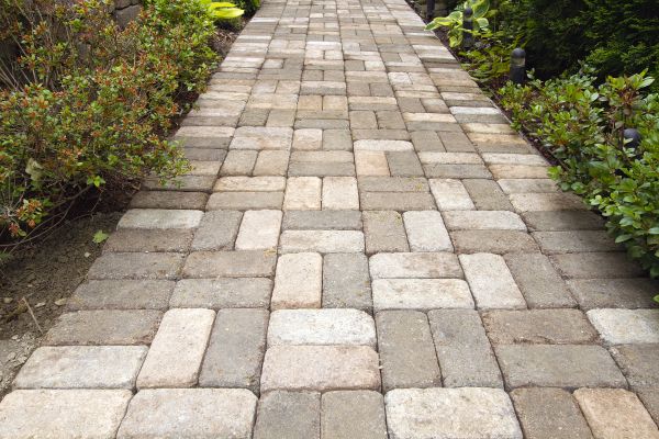 Cost of Paver Walkway Cleaning in Honolulu