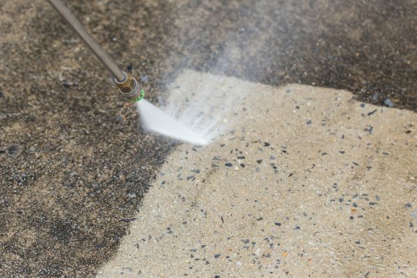 Cost of Deck Concrete Cleaning in Honolulu
